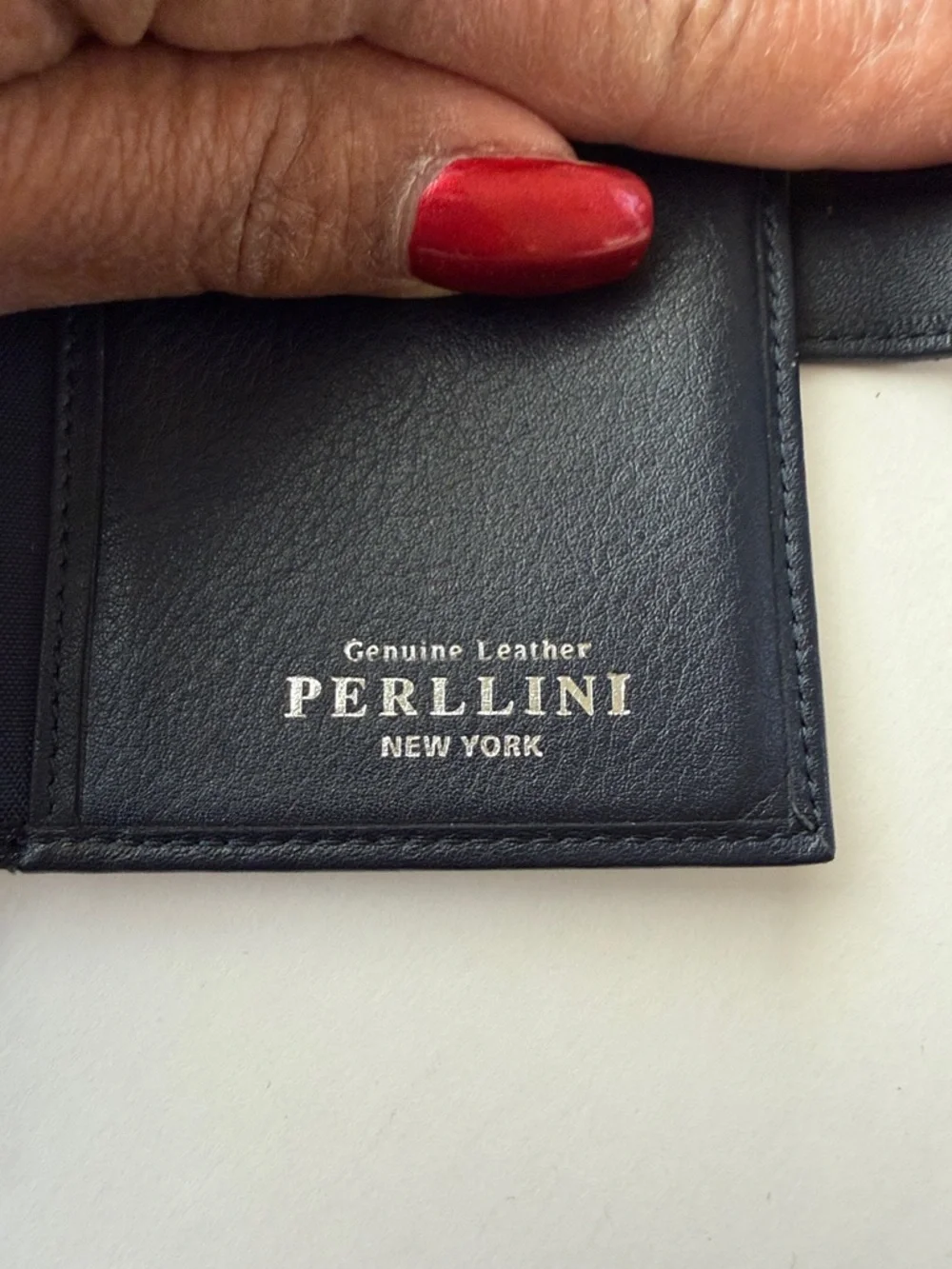 Perllini Navy 100% Leather Men's Wallet with Snap Closure